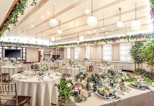 マリアージュ グランデ(MARIAGE GRANDE)。披露宴会場。『アリアンナ』には、最大60名のゲストが着席できます
