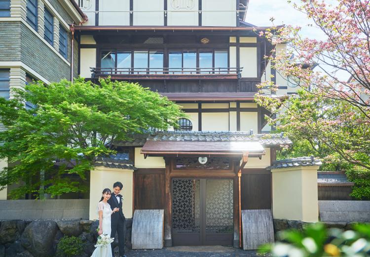 FUNATSURU KYOTO KAMOGAWA RESORT（鮒鶴京都鴨川リゾート）。アクセス・ロケーション。四季の魅力を楽しむことができる、京都ならではの美しいロケーション