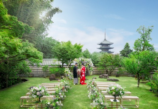 THE SODOH HIGASHIYAMA KYOTO（ザ ソウドウ 東山 京都）。挙式会場。400年前の姿をそのまま残しているという日本庭園での人前式
