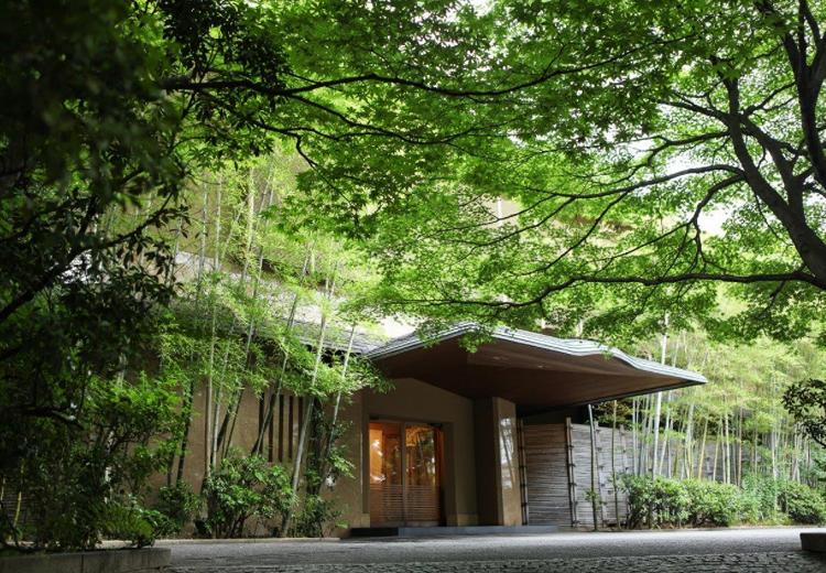 美濃吉本店 竹茂楼