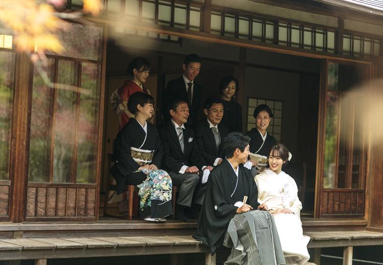 レストランひらまつ 高台寺。挙式会場。『十牛庵』の風情ある日本家屋で残す素敵な家族写真