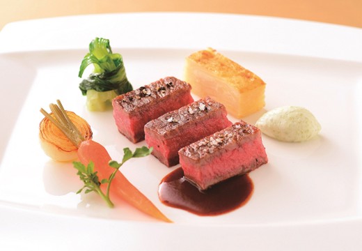 琵琶湖ホテル。料理。滋賀県が誇る極上食材・近江牛。特別な日にふさわしい食材です