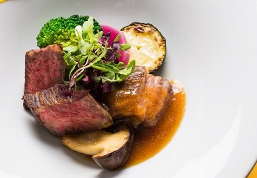 Le Merci (ル・メルシェ)。料理。料理がサーブされるタイミングも抜群。最高の状態で味わえます