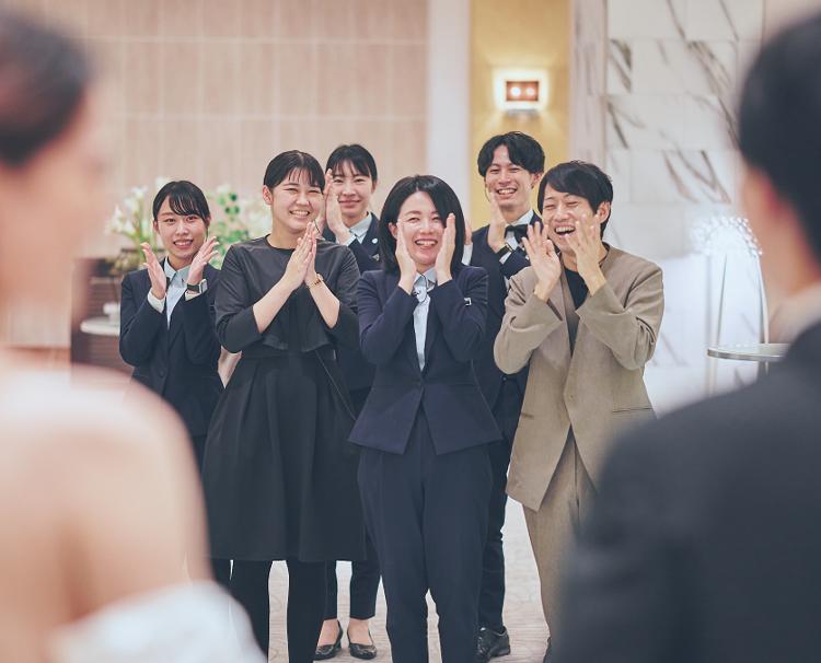 ヴェルジェくらしき(FIVESTAR WEDDING)。スタッフ。各分野のプロフェッショナルがチームを組んでサポートします