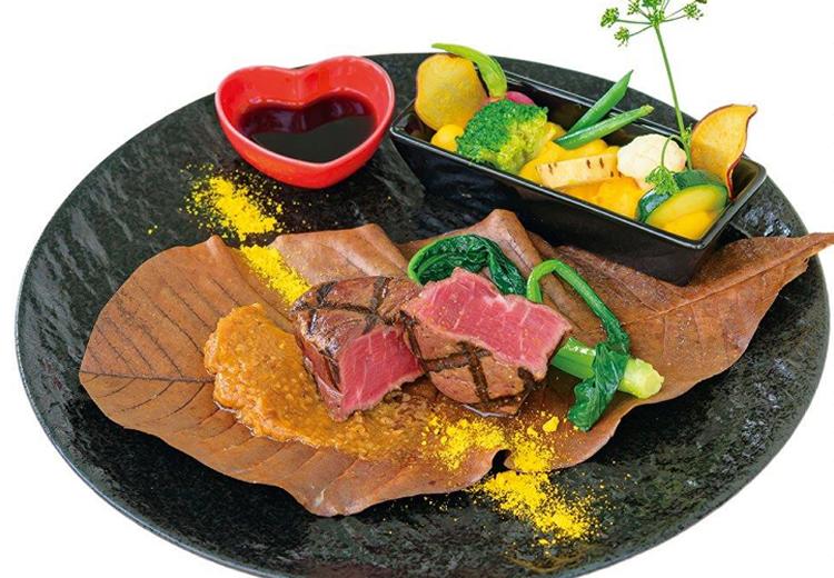 岡山国際ホテル。料理。美味しいと評判の料理で大切なゲストをおもてなしできます