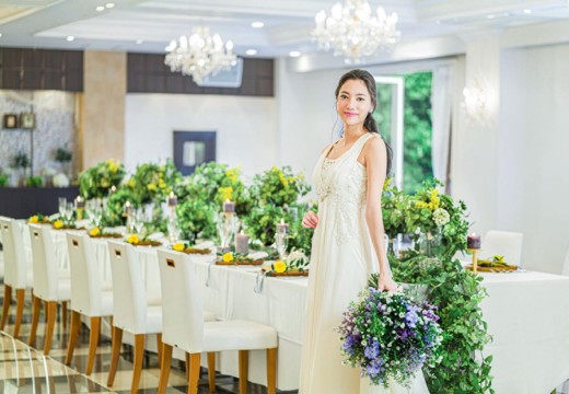 倉敷セレスト教会。披露宴会場。『ルーチェ』は最大60名までのゲストを招待可能です