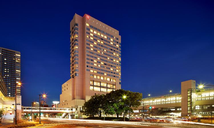 シェラトングランドホテル広島。アクセス・ロケーション。広島駅を出て徒歩1分の好ロケーションにある、高級感溢れるホテル