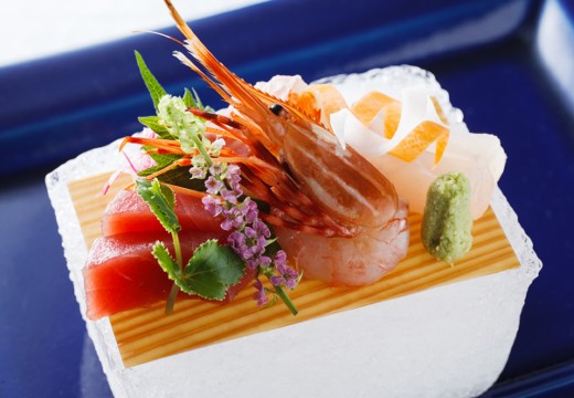 リーガロイヤルホテル広島。料理。年齢を問わずに満足してもらえる日本料理のコースもあります