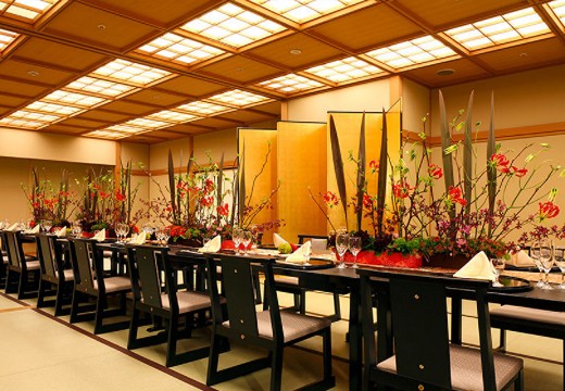 ホテル メルパルクHIROSHIMA（ホテル メルパルク広島）。披露宴会場。落ち着いた雰囲気の『鶴亀』は和婚にぴったりの和の空間