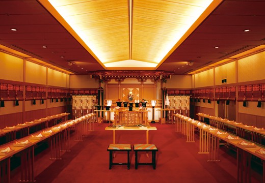 ホテル メルパルクHIROSHIMA(ホテル メルパルク広島)。挙式会場。天照大神が祀られた神殿は60名まで。厳かな挙式が叶います