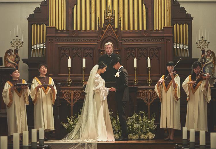 ノートルダム周南(FIVESTAR WEDDING)。挙式会場。アントワープの「ノートルダム大聖堂」がモチーフのカテドラル