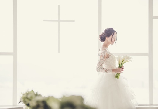 Queen’s Marry（クイーンズマリー）。挙式会場。挙式スタイルは教会式と人前式に対応し、80名まで収容可能