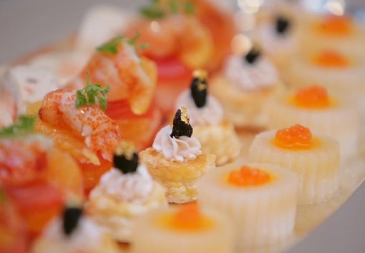 THE GARDEN PLACE 三翠園(ザ・ガーデンプレイス さんすいえん)。料理。ゲストからの人気が高いかわいらしいデザートビュッフェ
