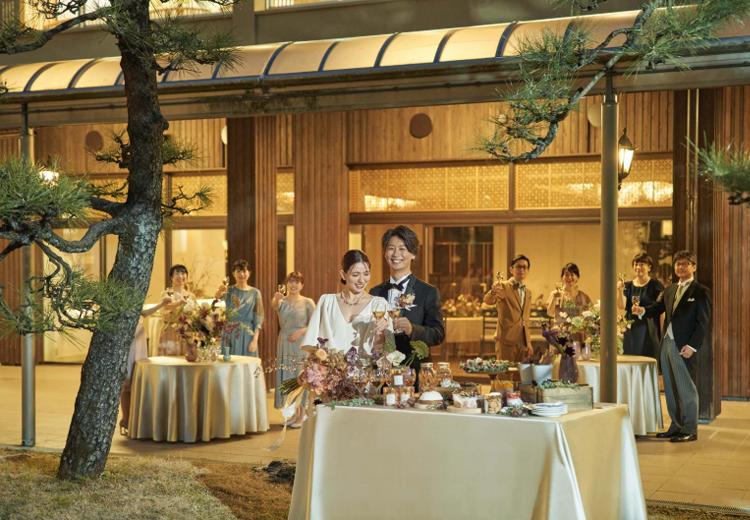 THE GARDEN PLACE 三翠園(ザ・ガーデンプレイス さんすいえん)。披露宴会場。緑あふれるガーデンでのウェディングパーティーも人気