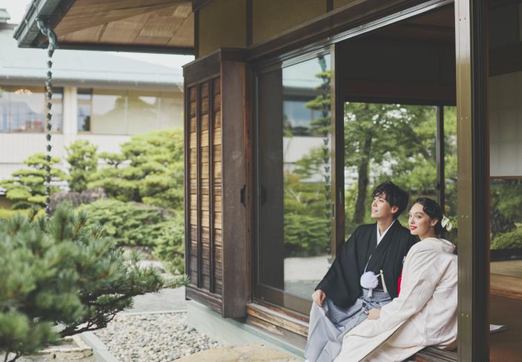 渭水苑／祥雲閣。披露宴会場。美しい日本庭園を眺めながら寛ぎのひとときを過ごせます