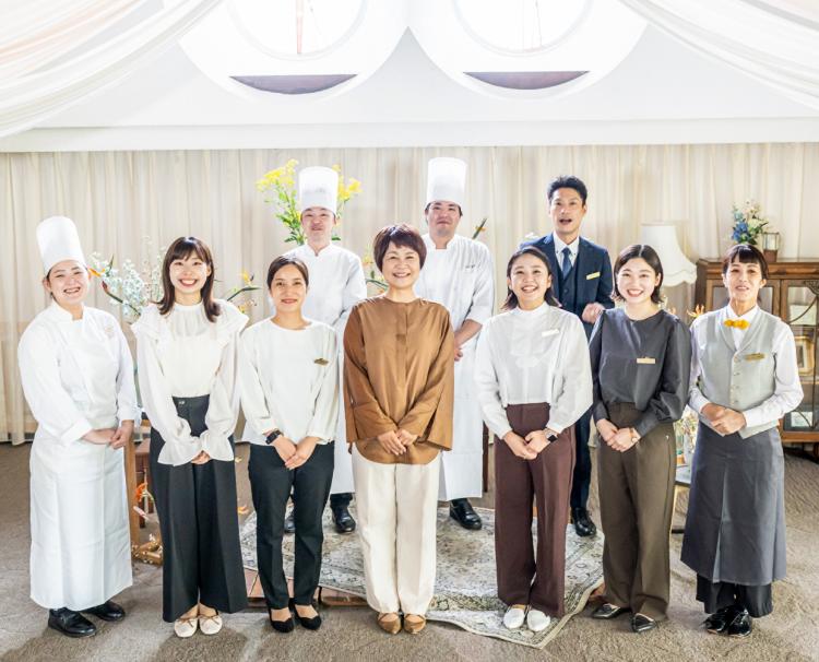 novia novio(ノビアノビオ)。スタッフ。きめ細やかな対応のスタッフに、安心して当日を任せられます