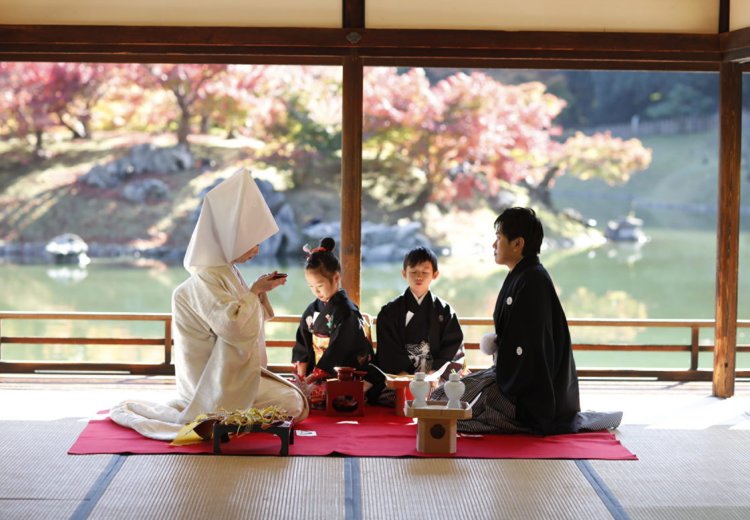 料亭 二蝶。『栗林公園』を舞台に、日本の伝統を取り入れた人前式を実現