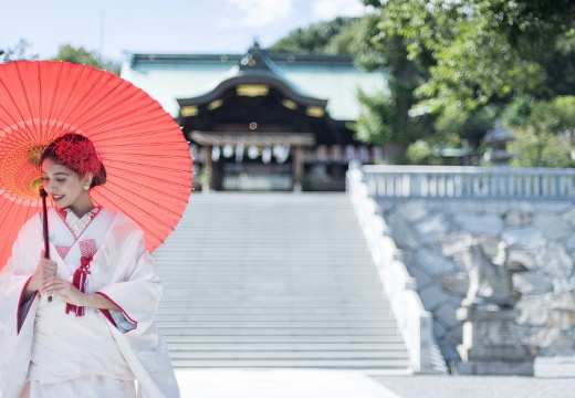 郷屋敷wedding。挙式会場。延喜18年（918年）創建と伝わる、高松市の『石清尾八幡宮』