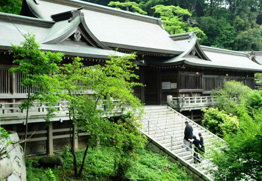 千草ホテル。挙式会場。提携の『高見神社』で行う、古式ゆかしい神前式