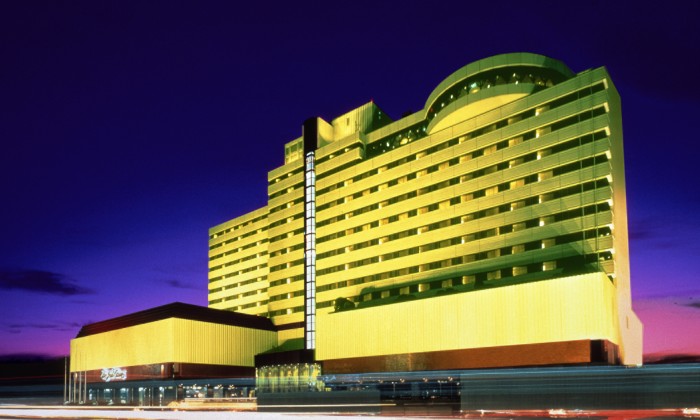 HOTEL NEW OTANI HAKATA(ホテルニューオータニ博多)。アクセス・ロケーション。博多駅からはバスで5分の距離なので、遠方からのゲストも安心です