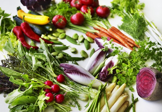 The Matirtha Suite(ザ・マティルタ スイート )。料理。地産地消の瑞々しい旬の野菜を贅沢に用い、特別な一皿を創ります