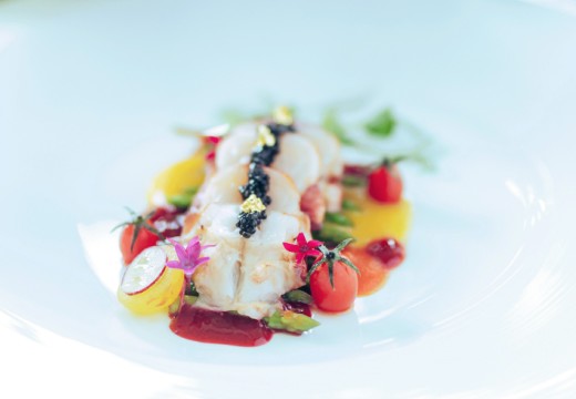 レストランMORI(レストランモリ)。料理。彩り豊かで芸術的な盛り付けがゲストにも好評です