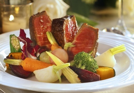 レストランMORI(レストランモリ)。料理。シェフ自らが自家農園で栽培する、こだわりの野菜を使用