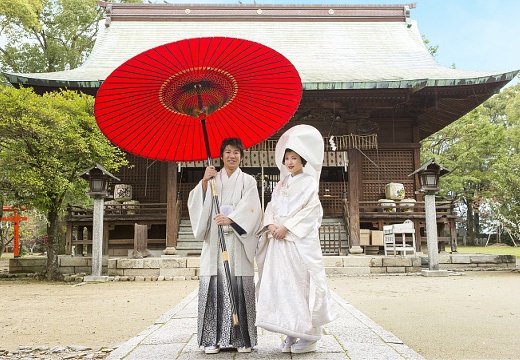 ハイネスホテル・久留米。挙式会場。久留米の街を見守ってきた神社での本格的な神前式もおすすめ