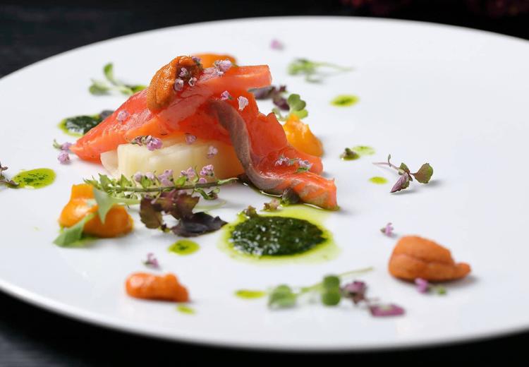 イノベーティブ・フレンチ ワタハン by Furuyu Onsen ONCRI（イノベーティブ・フレンチ 和多伴 バイ 古湯温泉おんくり）