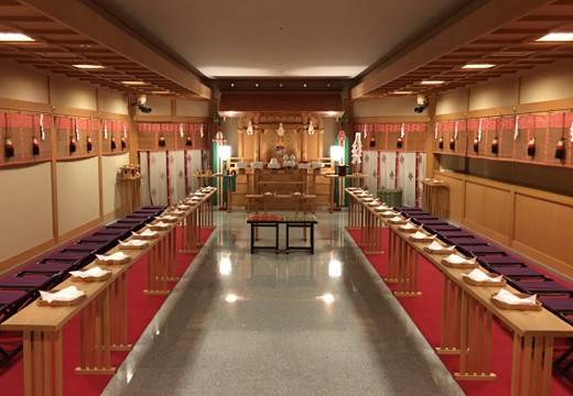長崎ロイヤルチェスターホテル。挙式会場。厳粛な神前式を挙げられる『八雲殿』は、30名まで列席可能