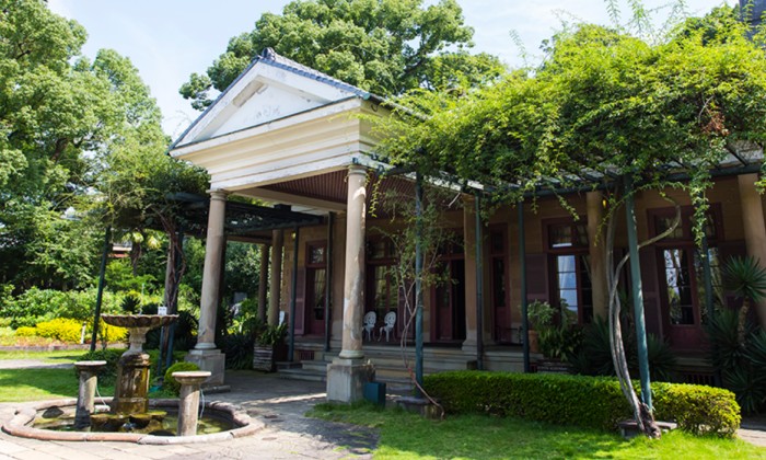 SETRE Glover’s house NAGASAKI(セトレ グラバーズハウス長崎)。演出・小物。歴史あるロケーションで写真を残して、家族の成長と共に語るのも楽しみのひとつ