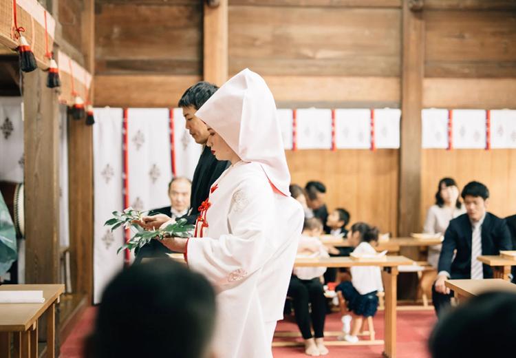 FELICIA（フェリシア）。挙式会場。古式ゆかしい儀式に則り進められる、近隣神社での神前式