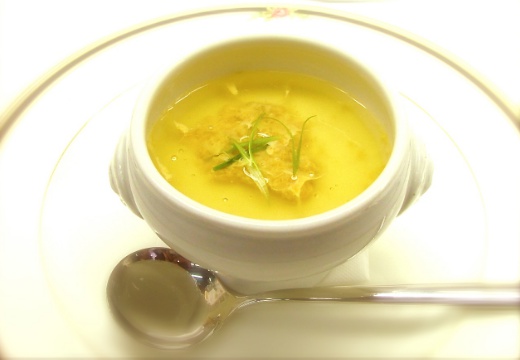 The Crystal Garden(ザ クリスタルガーデン)。料理。食物アレルギーにも対応してもらえるので安心です