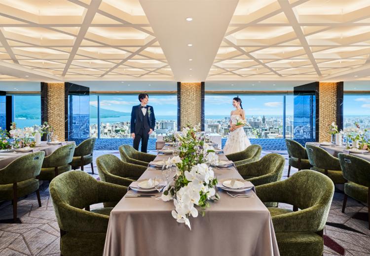 SHIROYAMA HOTEL Kagoshima(城山ホテル鹿児島)。披露宴会場。最上階にあるフレンチレストラン『ル シエル』は80名まで