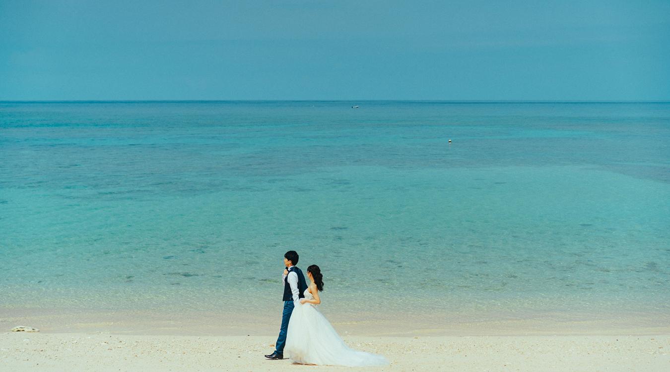 PRICIA RESORT YORON（プリシアリゾートヨロン）。広大なサンゴ礁に囲まれた与論島。ヨロンブルーの海と白い砂浜を見渡すリゾートホテルで特別な結婚式を叶えられます