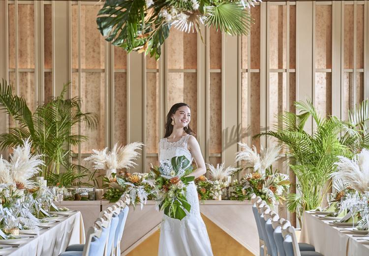 ヴォヤージュ ドゥ ルミエール Chatan Resort(ヴォヤージュ ドゥ ルミエール 北谷 リゾート)。披露宴会場。自由なコーディネートでふたりらしい空間を演出できます